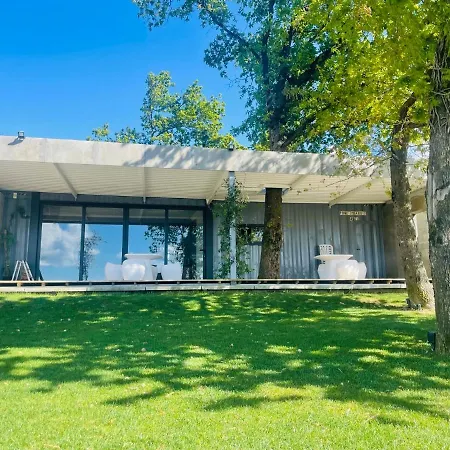 Con Jardin Rodeado De Vinedos بيت للعطل