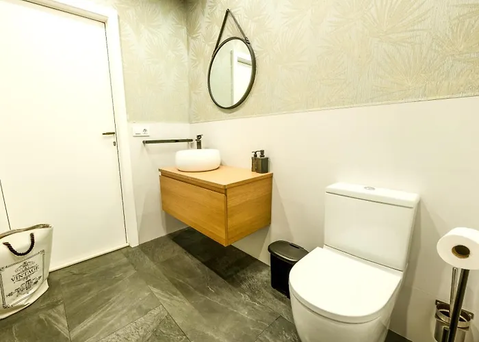 Con Jardin Rodeado De Vinedos Ribadumia